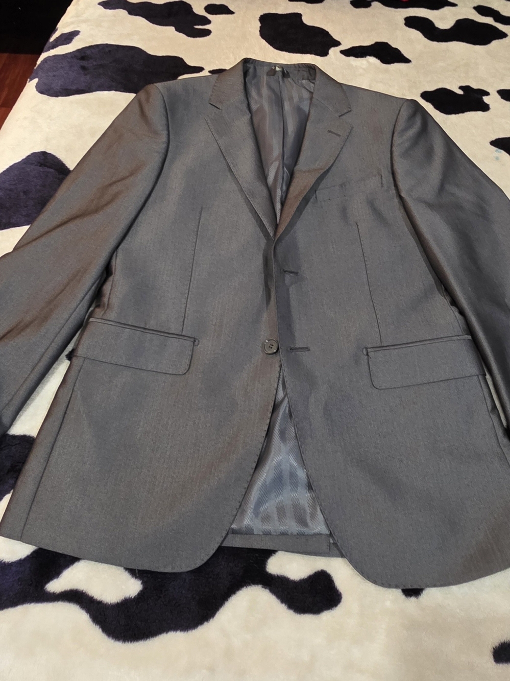 Men's Gray Single-Breasted Suit Jacket - Tailored Look